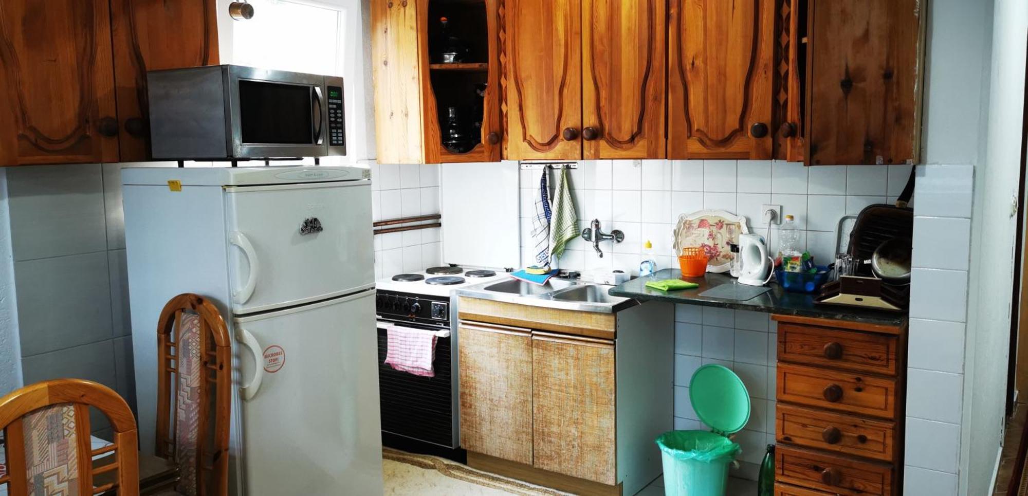 Rest & Recharge 4Bdr Apt- Free Parking, Ac & Garden Sarajevo Bagian luar foto